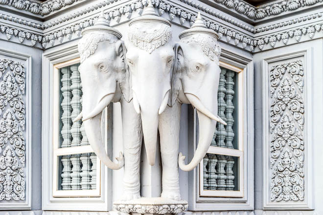 Uno stupa con le reliquie del Buddha a Oudong